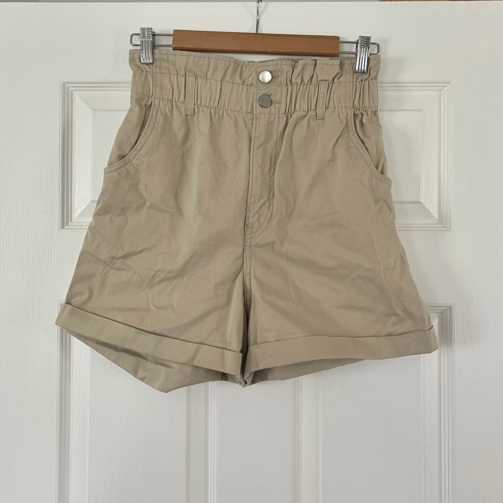 H&M High Waist Paper Bag Shorts NWOT